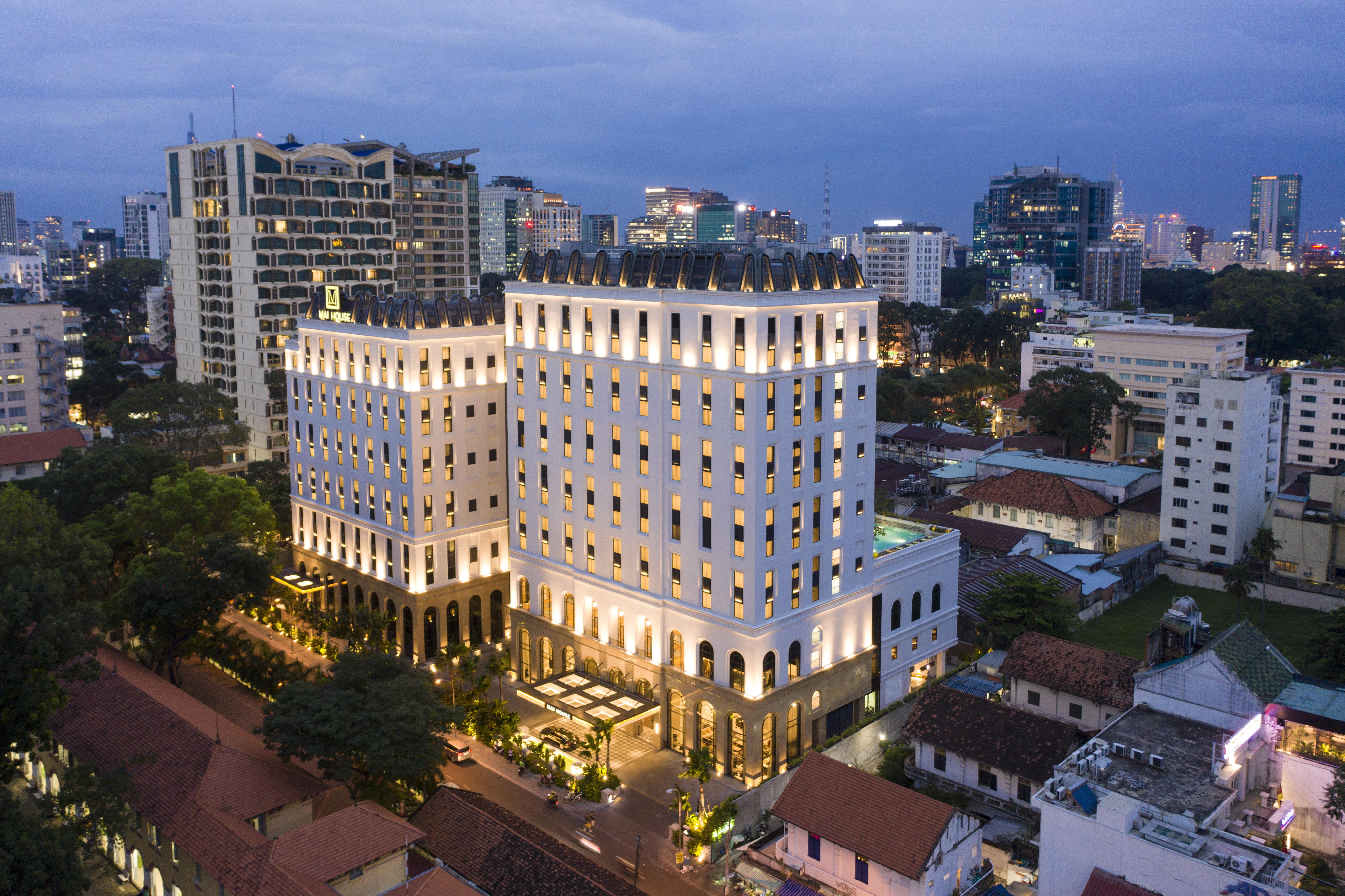 Mai House Saigon Hotel Хошимин Экстерьер фото